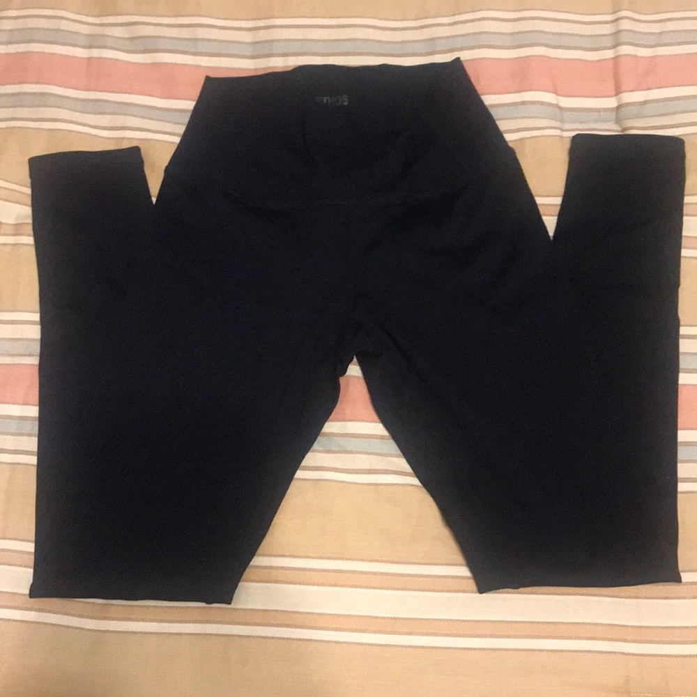 Ethos “Basic Leggings” Fitness Leggings